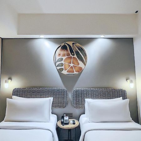Neo Hotel Puri Indah Jakarta Buitenkant foto