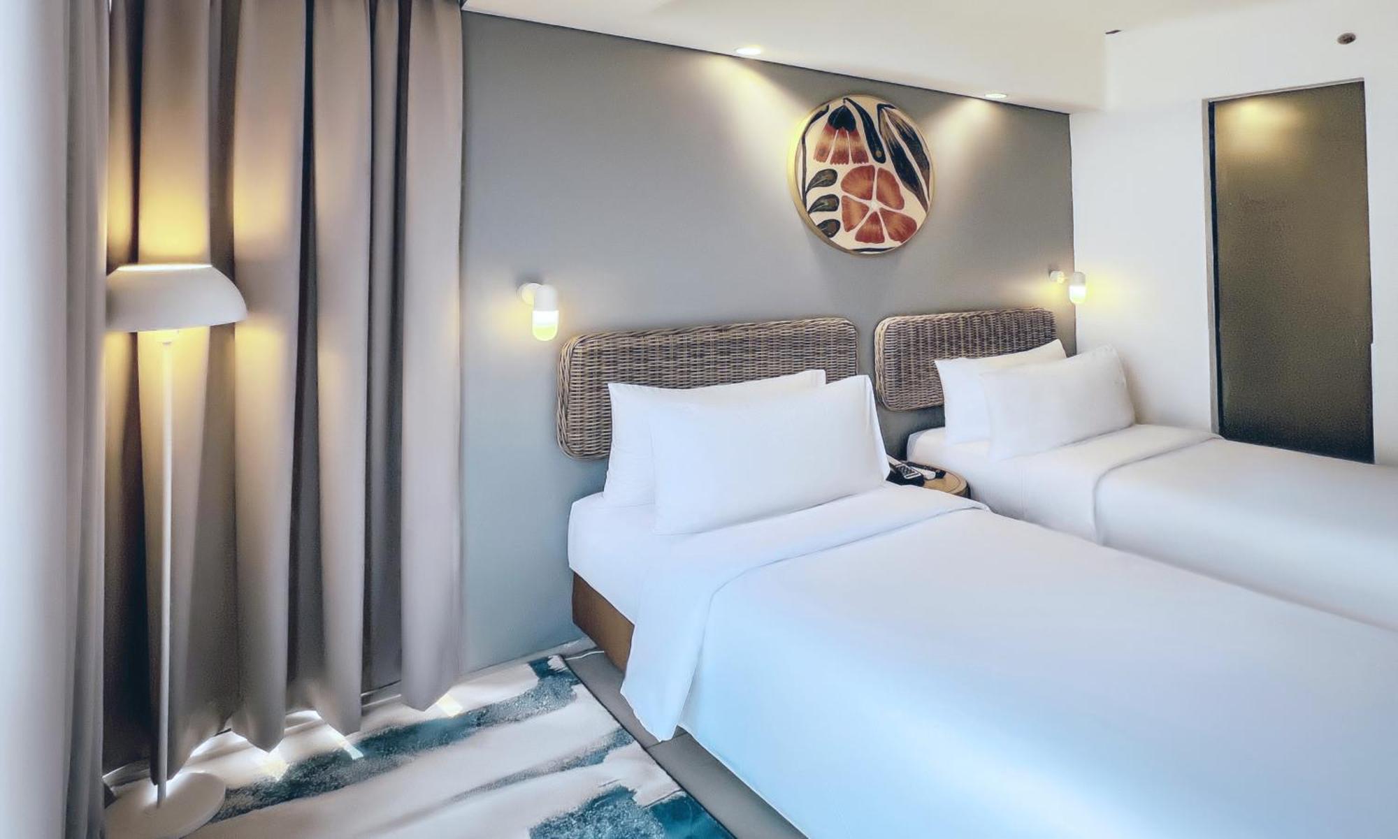 Neo Hotel Puri Indah Jakarta Buitenkant foto